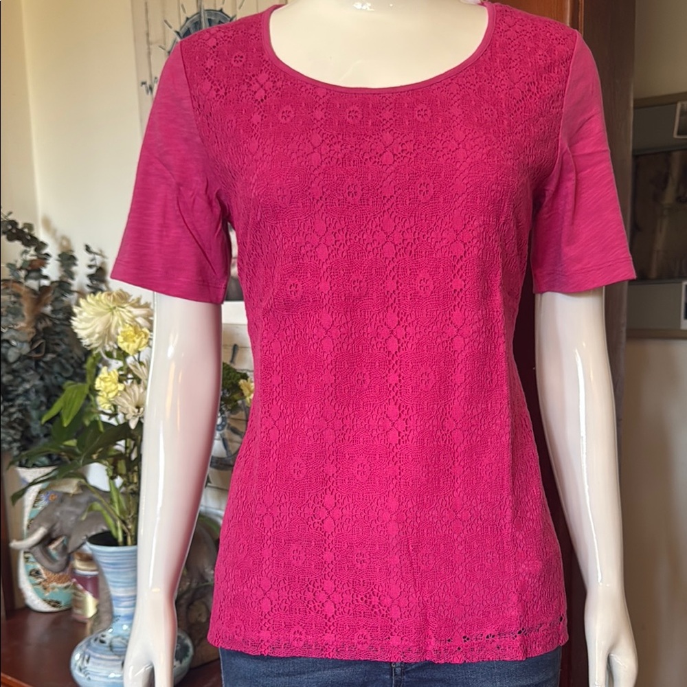 NWT northern reflections size small Women's Pink Lace Top